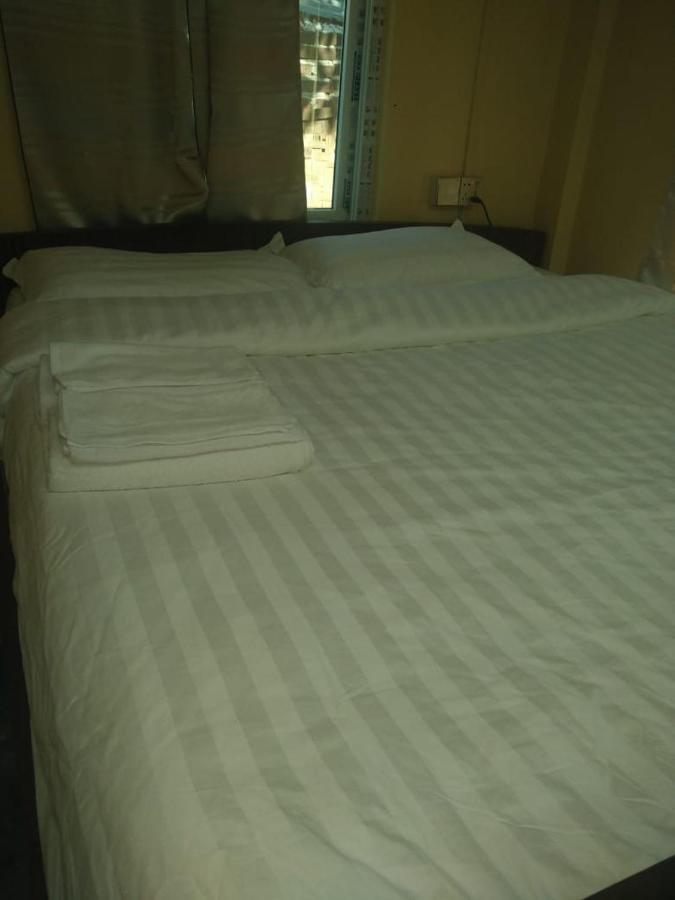 My Family Hostel Nyaung-U ภายนอก รูปภาพ