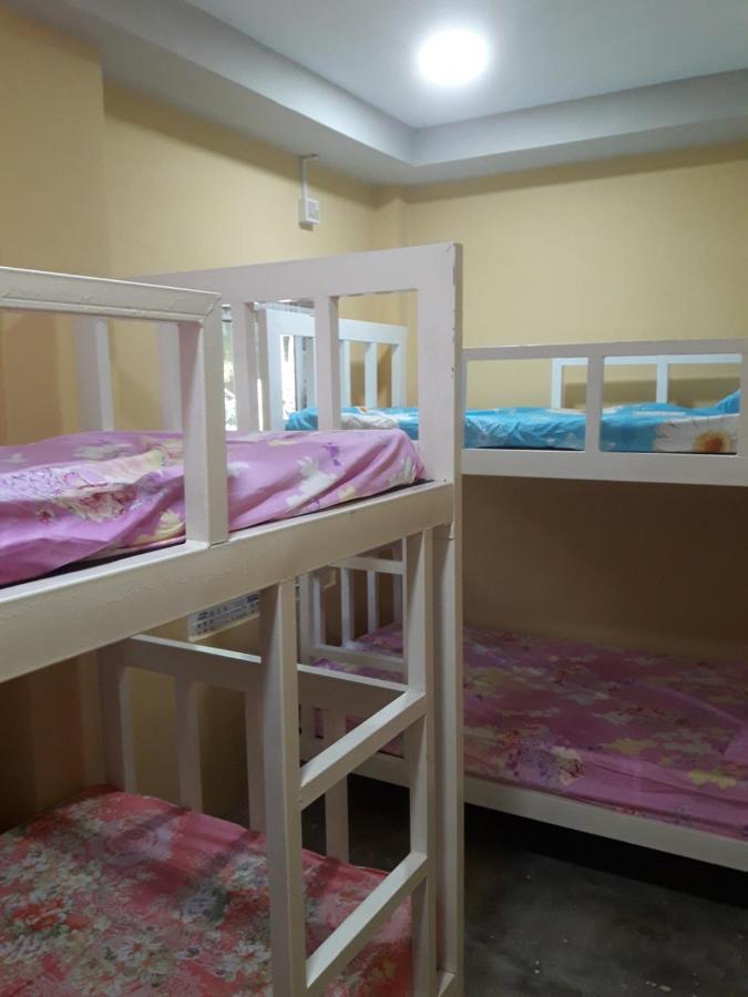 My Family Hostel Nyaung-U ภายนอก รูปภาพ