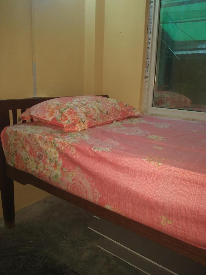 My Family Hostel Nyaung-U ภายนอก รูปภาพ